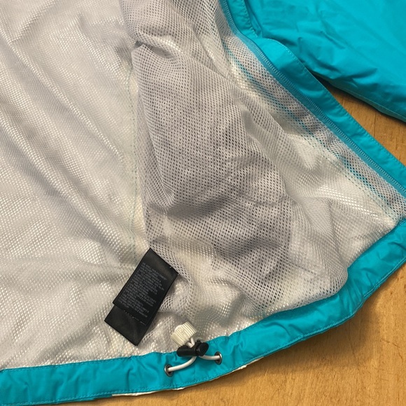 North Face Rain Jacket - Picture 9 of 10